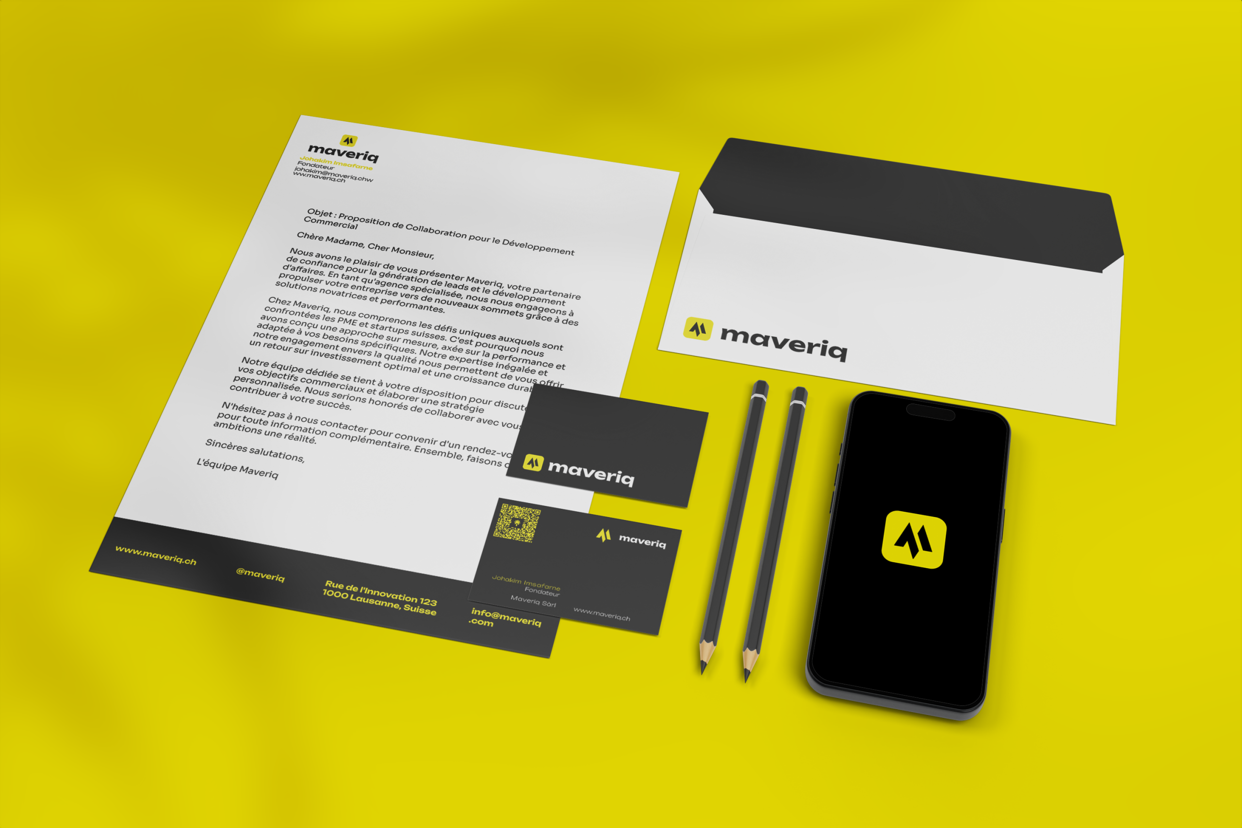 maveriq_mockup_papeterie4